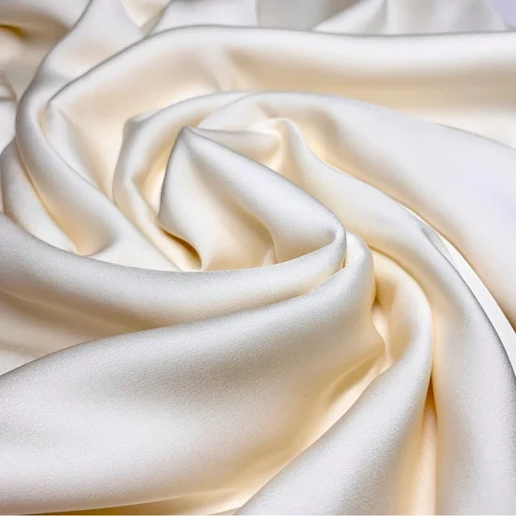 UO | Rowan Midi Slip Skirt - Picture 6 of 9